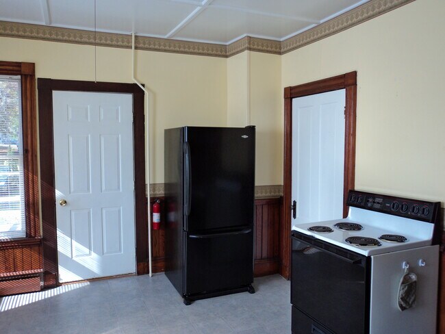 Kitchen - 15 Winchester St