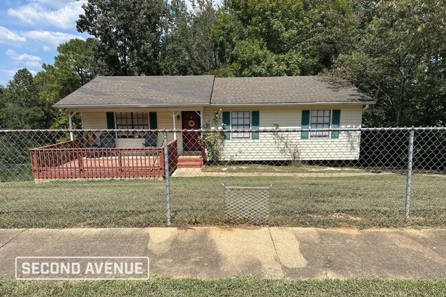 Building Photo - 744 13th Ct NW