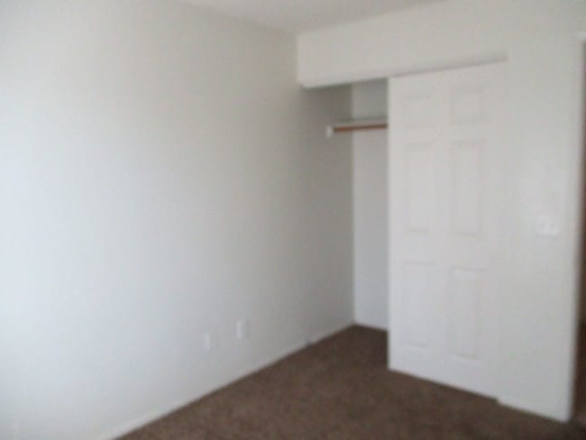Building Photo - 3 br, 2.5 bath House - 2995 E Sunset #130 A