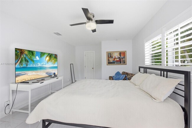 Building Photo - 12002 NW 27th Dr