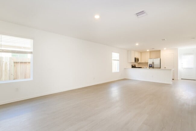 Building Photo - 1536 Crowson Rdg