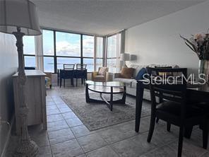 Building Photo - 300 Woodette Dr