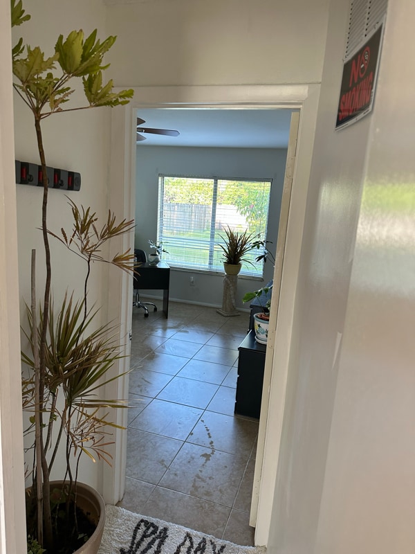 Building Photo - 1690 SE Ridgewood St