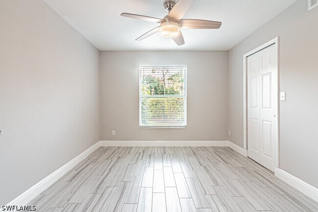 Building Photo - 1392 Churchill Cir