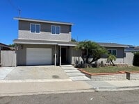 Building Photo - Spacious 4BR Cul-de-Sac Home with Large Backyard & Attached Garage