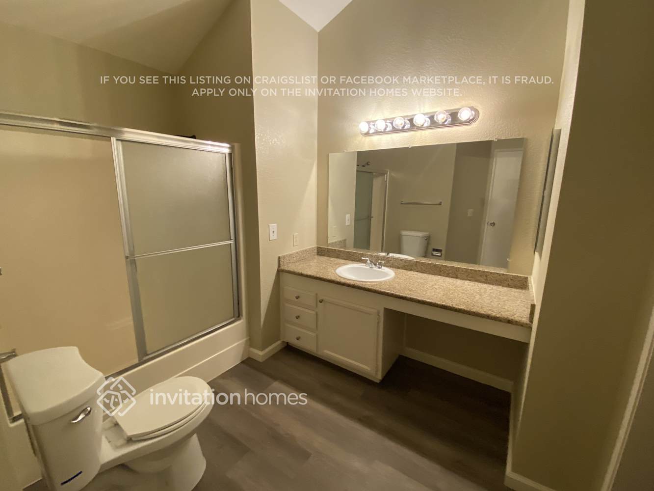 Building Photo - 1604 Alcazar Ct