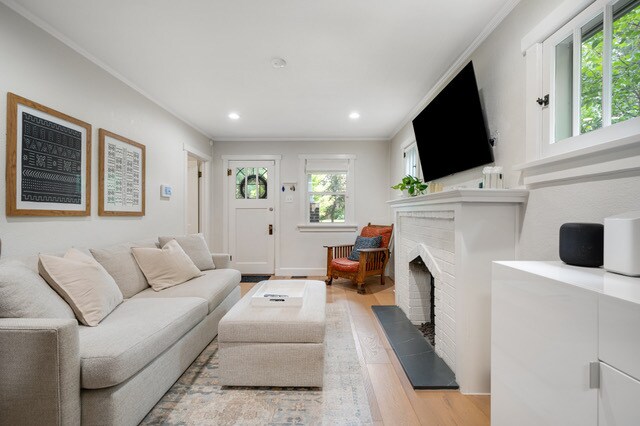 Living Room - 1131 S Elizabeth St