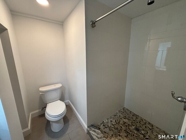 Building Photo - 76 Cannon St