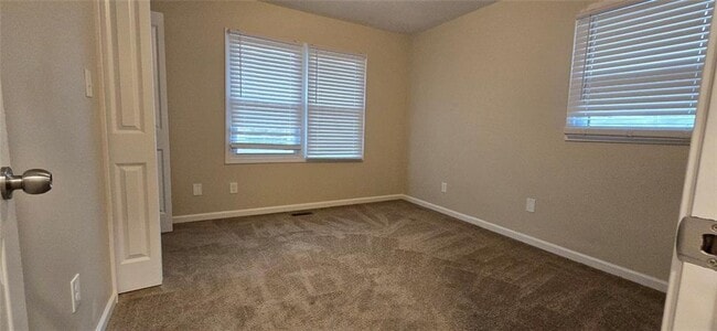 Building Photo - 5189 Forest Dr SE