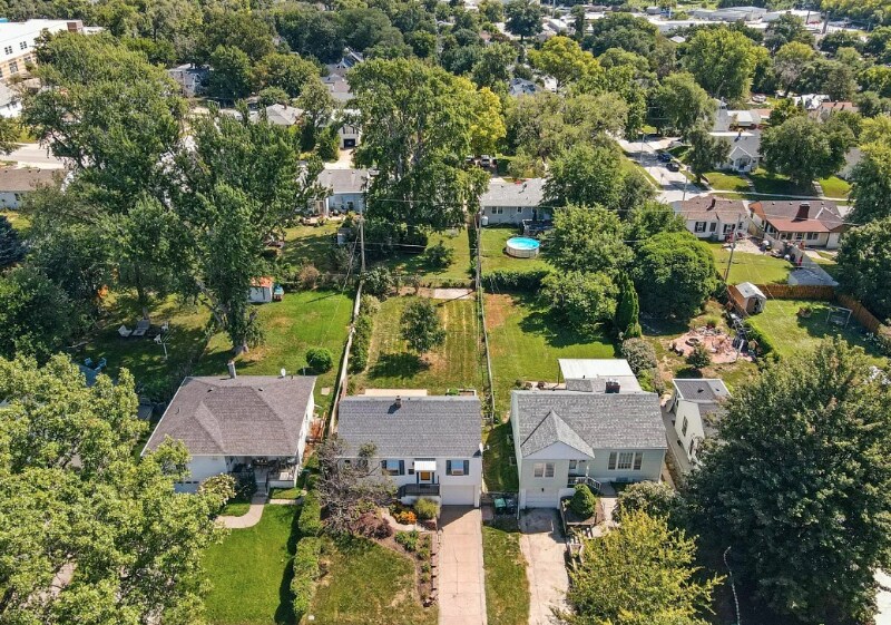 Building Photo - 1927 S 61st St