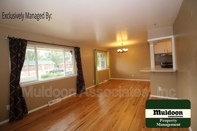 Building Photo - 606 Placid Rd