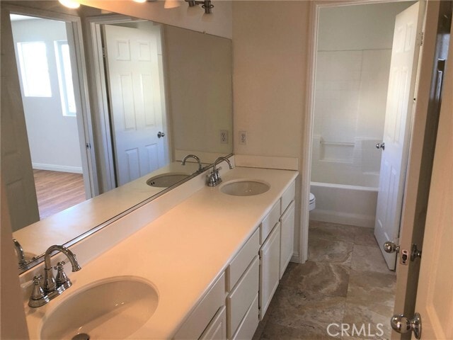 Building Photo - 43 Bluff Cove Dr