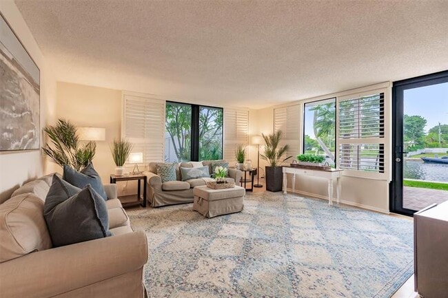 Building Photo - 1665 S Ocean Ln