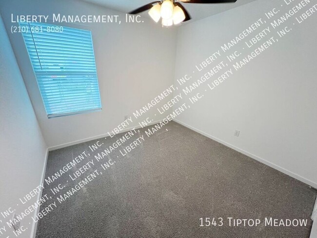 Building Photo - 1543 Tiptop Mdw