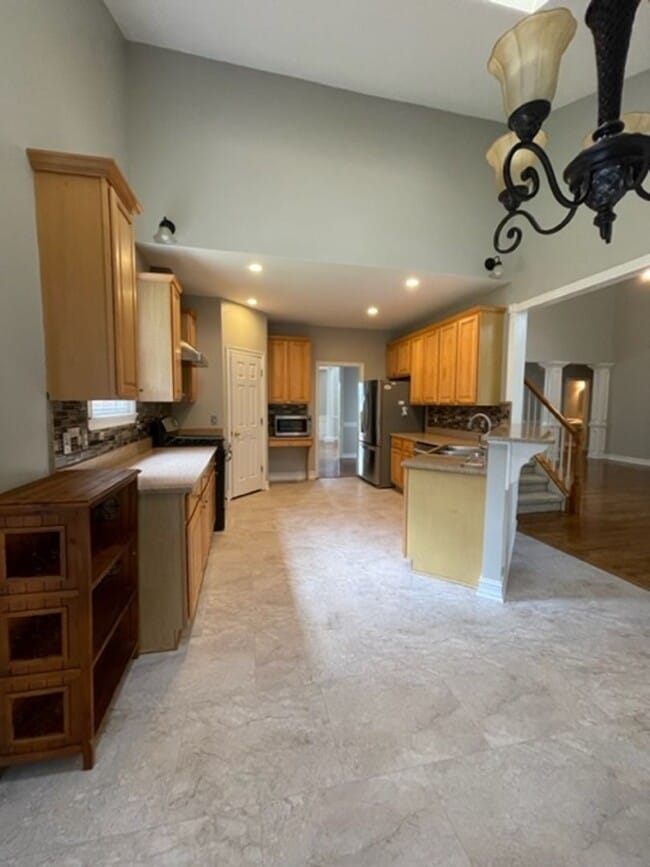 Building Photo - West Knoxville, Farragut 37934 - 4 bedroom, 3.5 bath, 2 Story Brick Home -Contact Debra Johnson (...