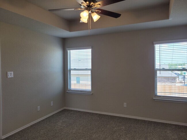 Building Photo - Quiet Community with Easy Access to Randolph