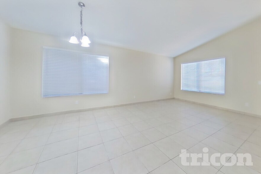 Building Photo - 15028 W Elko Dr