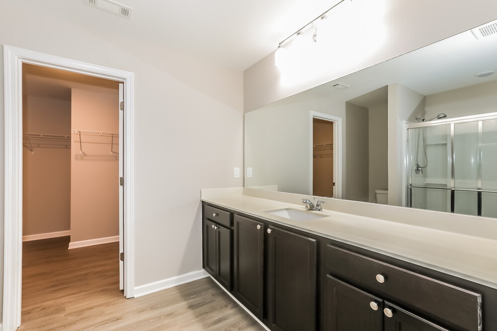 Building Photo - 1091 Cold Water Dr