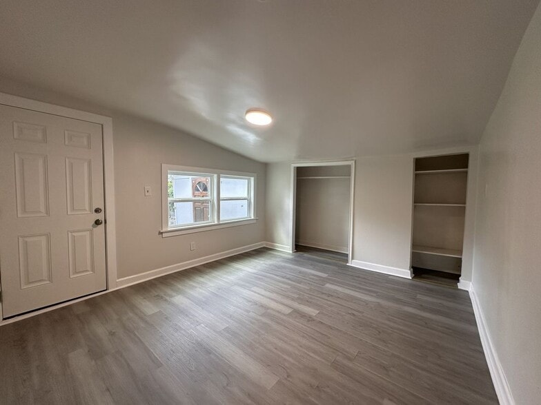 Building Photo - 2516 Ivy St