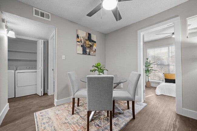 Building Photo - The Monet