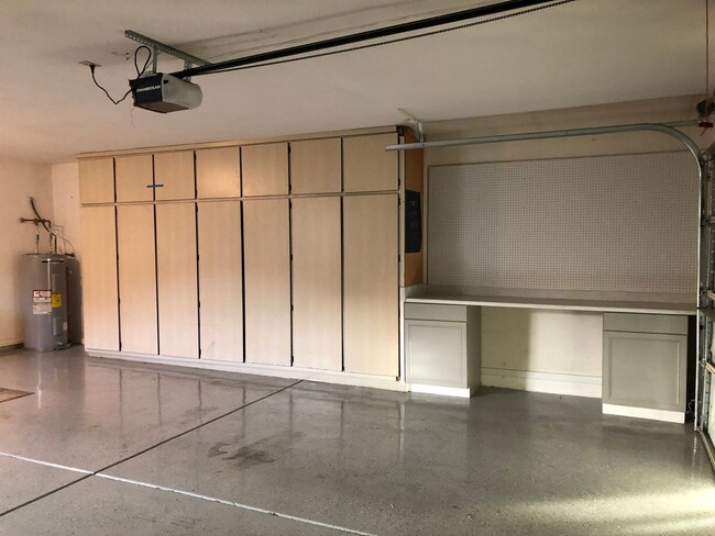 Building Photo - Updated home with lake views in Leisure World.  A 45+ Active Adult Resort Community.  Available M...