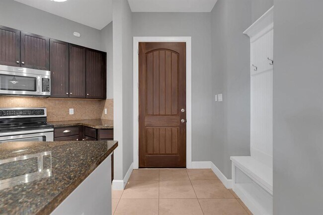 Building Photo - 17040 W Farm To Market 1097