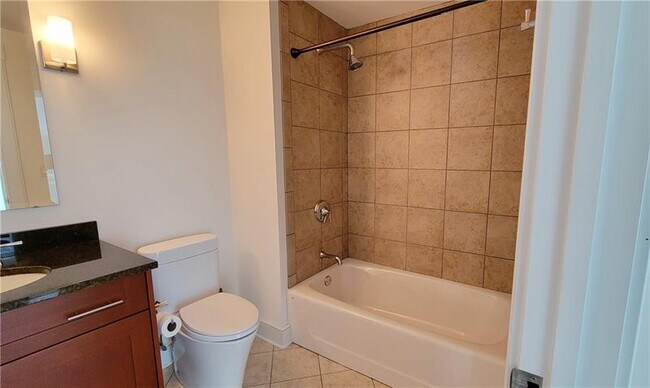 Building Photo - 550 Market St