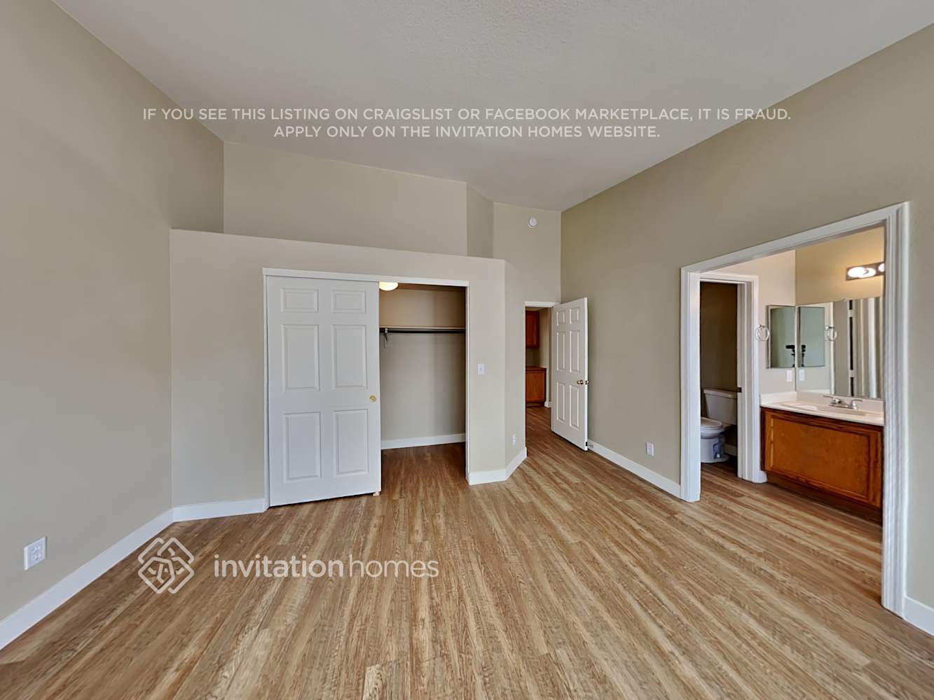 Building Photo - 1897 Longmeadow St