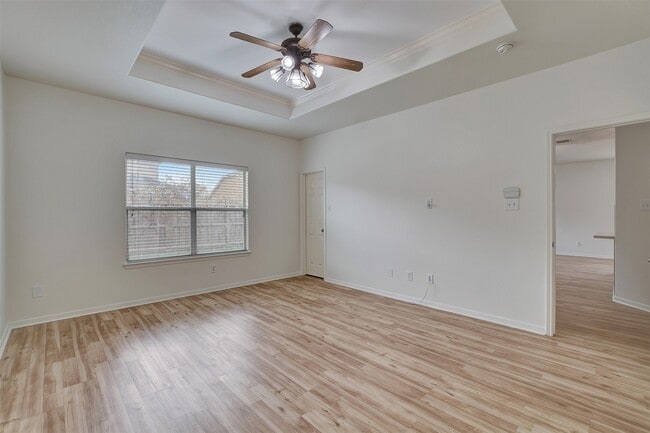 Building Photo - 4423 Garden Ridge Ct