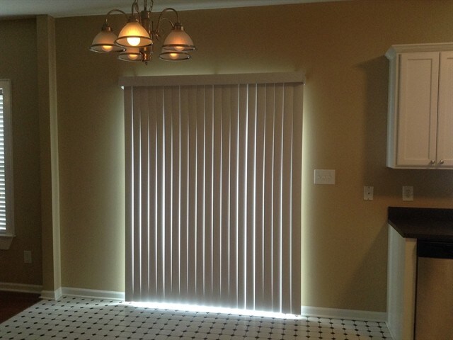 Building Photo - 10004 Barrands Ln
