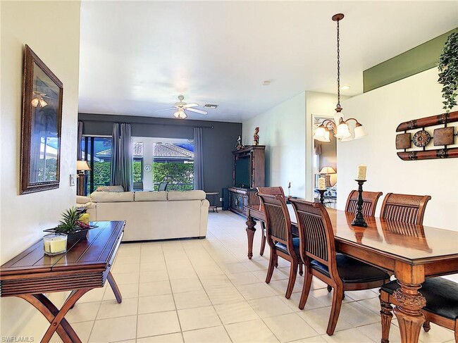 Building Photo - 2162 Oxford Ridge Cir