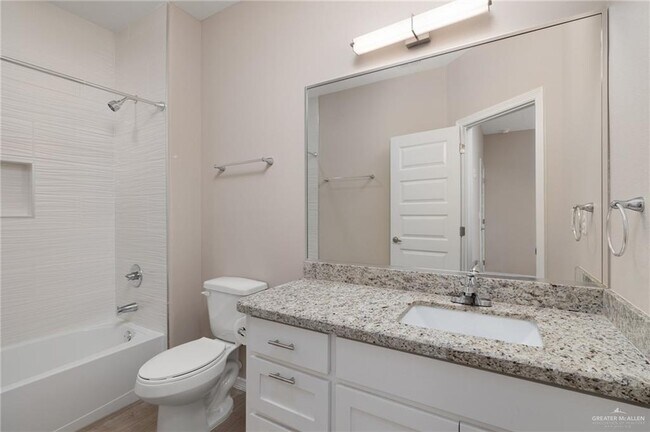 Building Photo - 3012 W Driftwood St