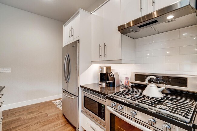 Building Photo - About This Property!