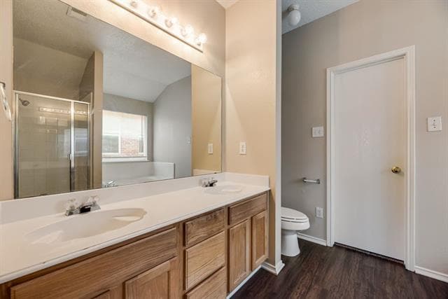 Building Photo - 636 Canyon Pl