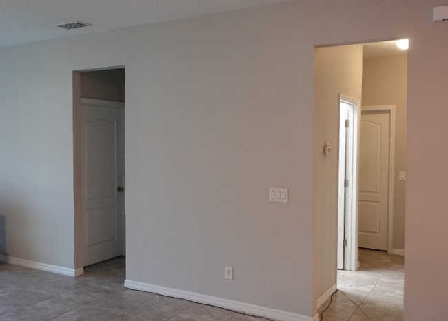 Building Photo - 954 Hilltop Park Ct