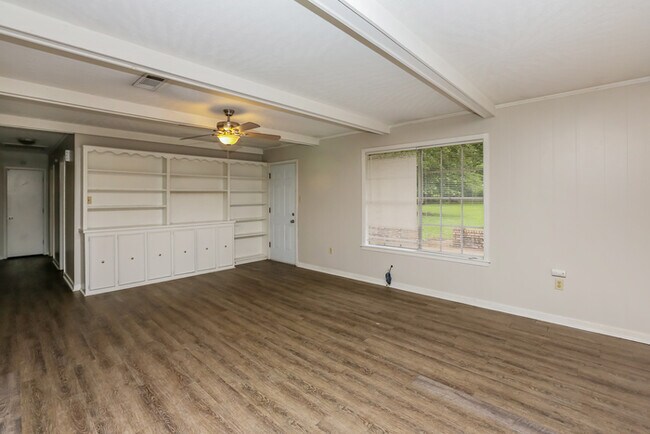 Building Photo - Beautiful 3 Bedroom Home in Jackson!