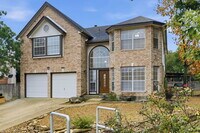 Building Photo - Modern Living Near UTSA/USAA: Quiet Cul-de-Sac with BONUS Space