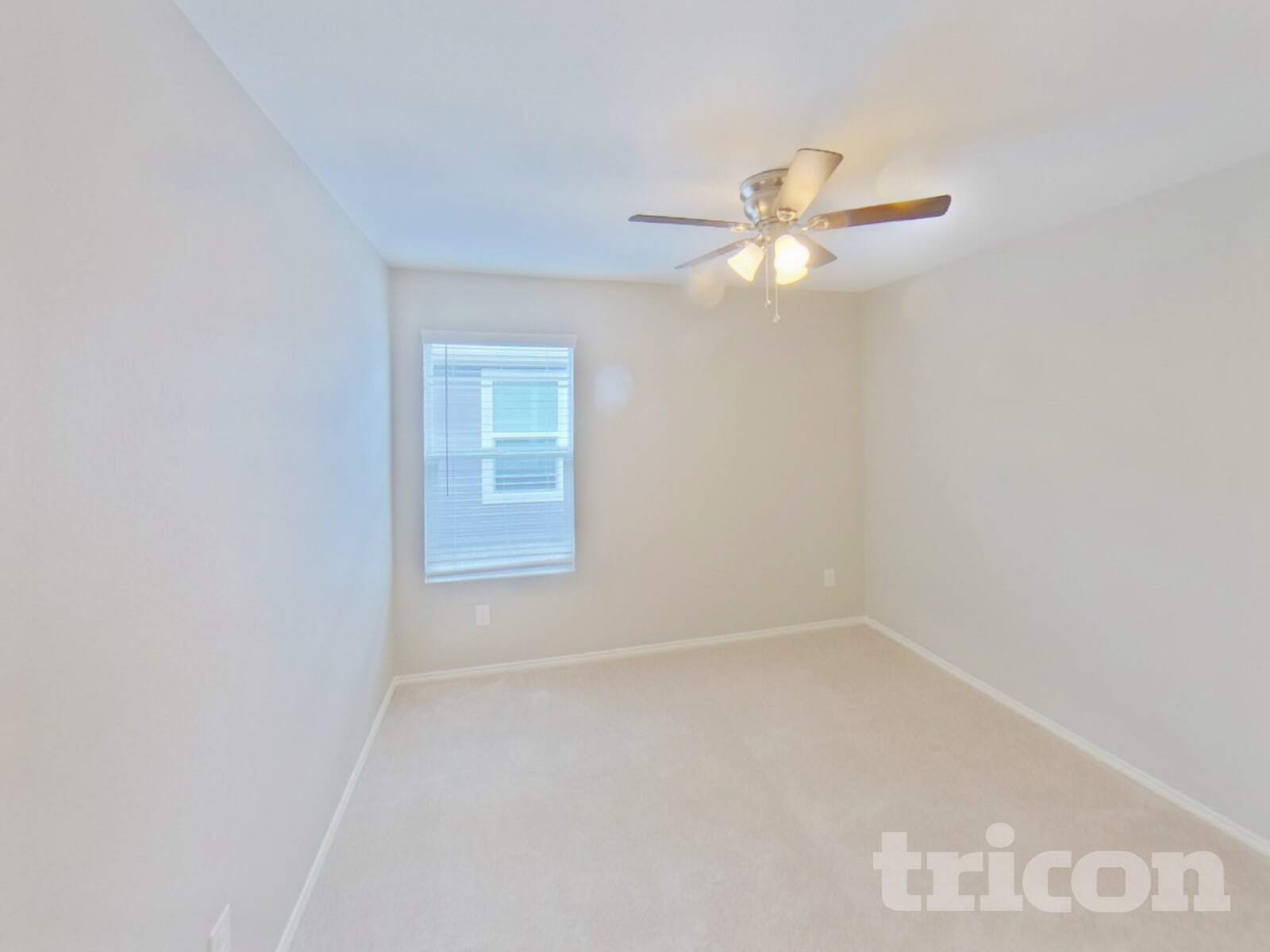 Building Photo - 6445 Middlebury Dr