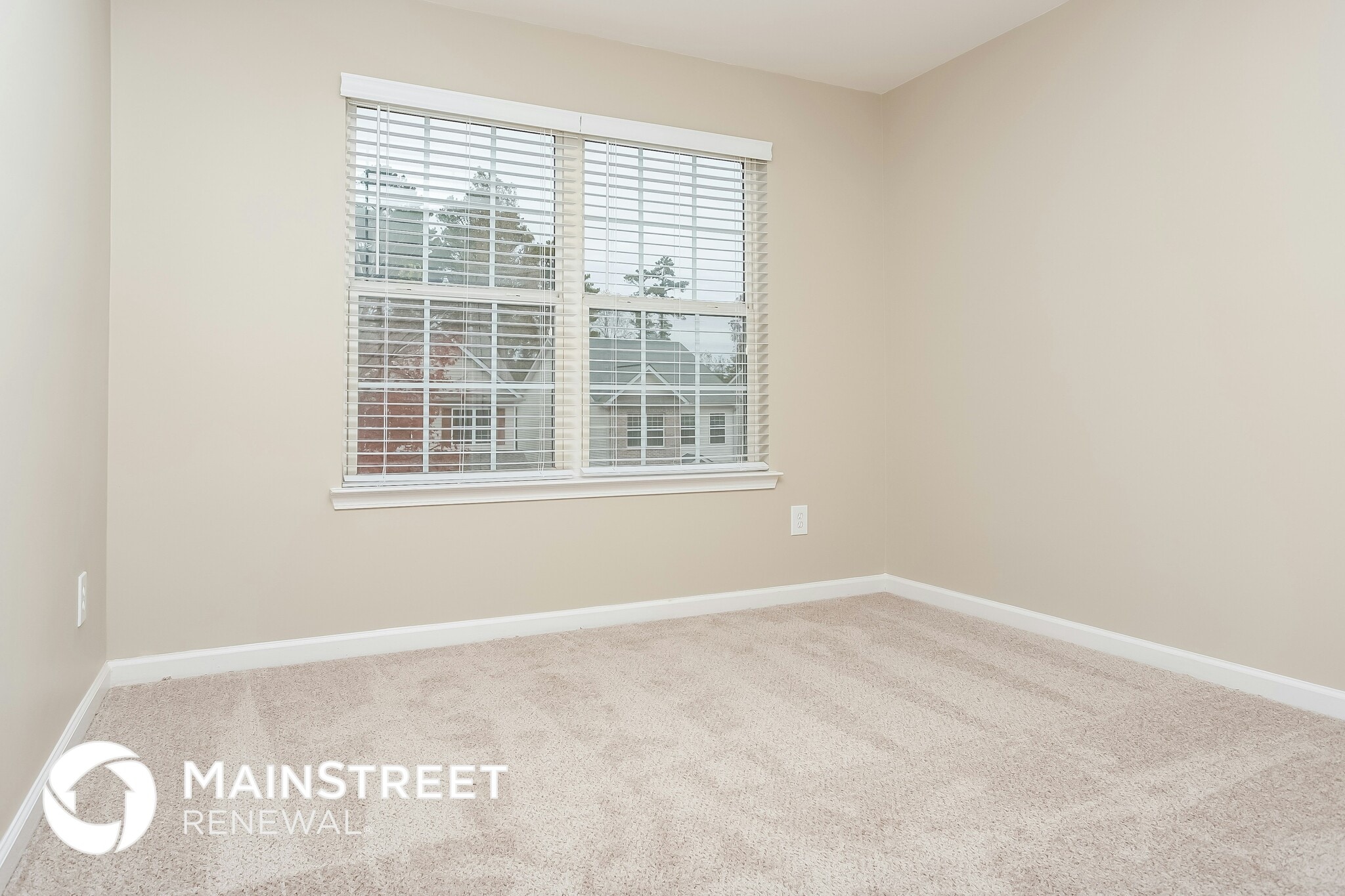 Building Photo - 483 Thistle Cove