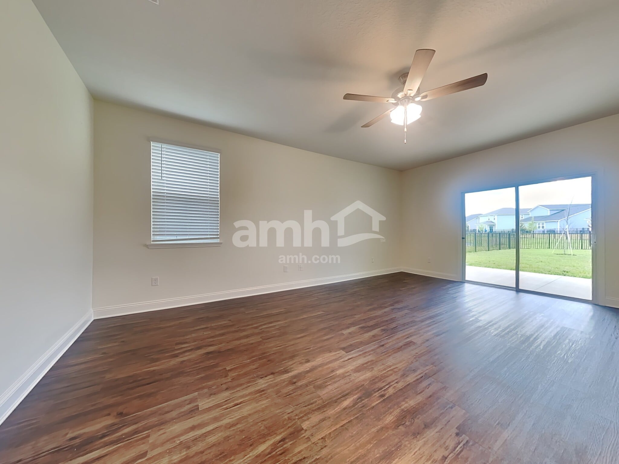 Building Photo - 264 Banyan Frst Dr