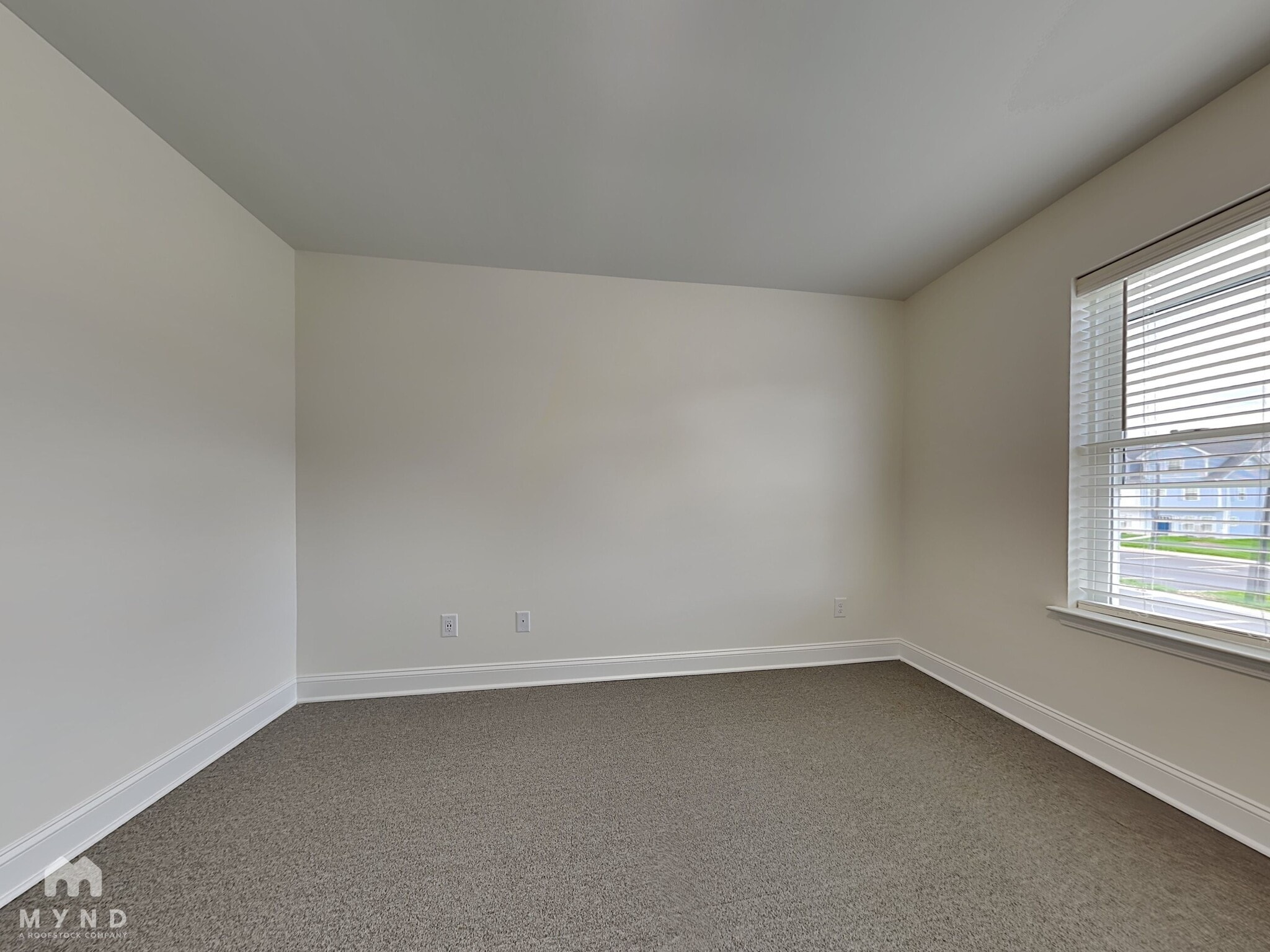 Building Photo - 2395 Eagle Creek Ct