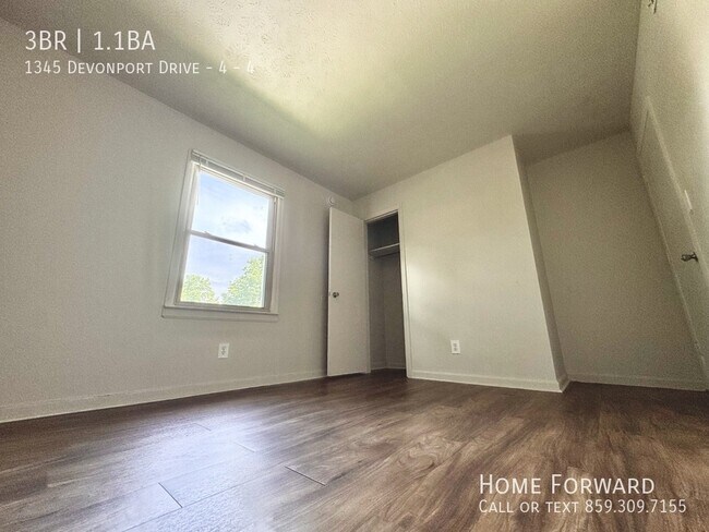 Building Photo - 1345 Devonport Dr
