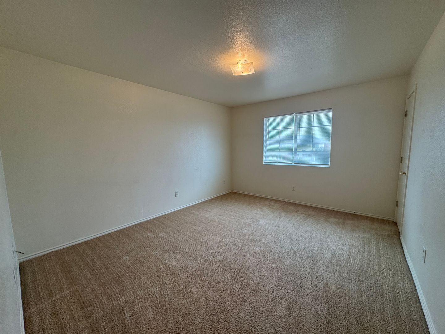 Building Photo - 4300 Alan Kent Dr