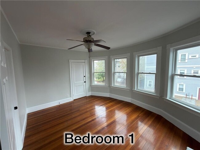 Building Photo - 38 Rebekah St