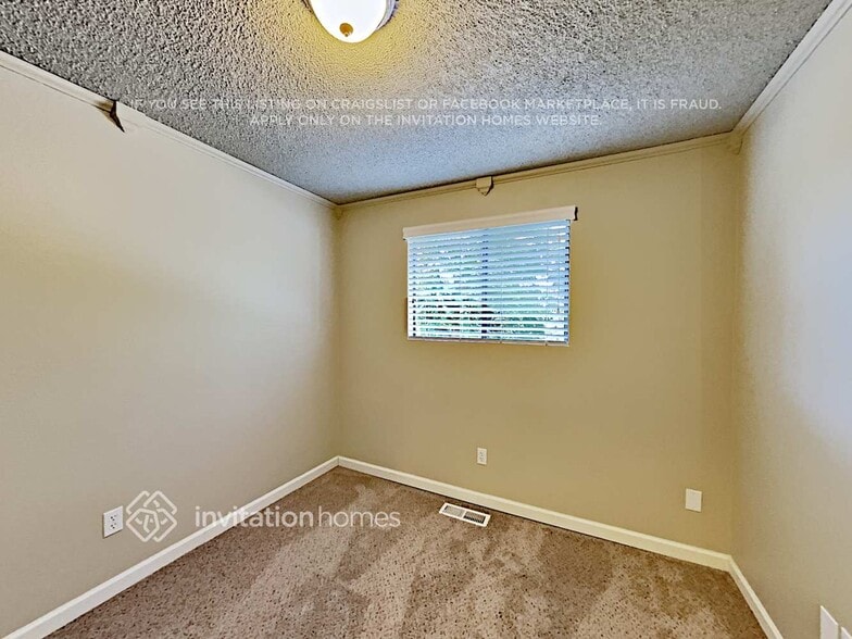 Building Photo - 9139 NE 142nd Way