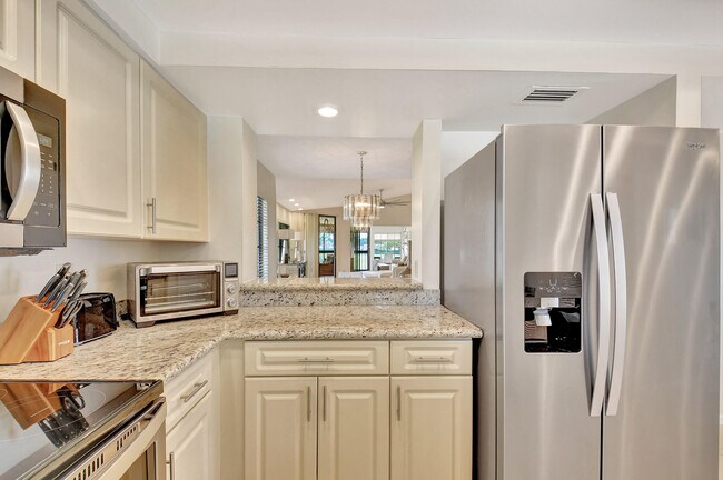 Building Photo - 15814 Loch Maree Ln