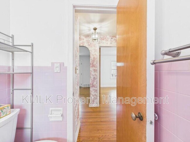 Building Photo - 2667 11th St