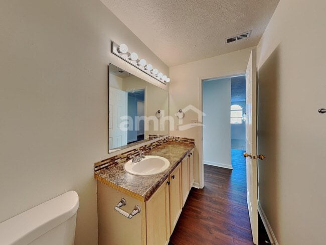 Building Photo - 12373 Carriage Stone Dr