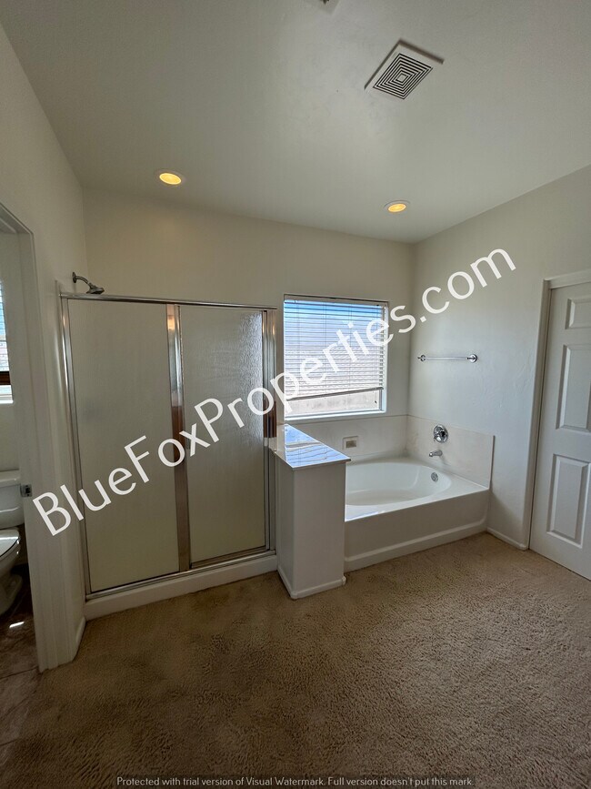 Building Photo - 2705 E Scenic Overlook Pl