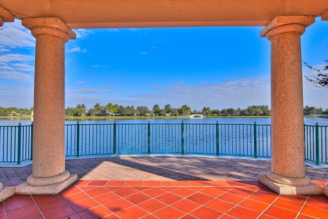 Building Photo - 7278 Salerno Ct